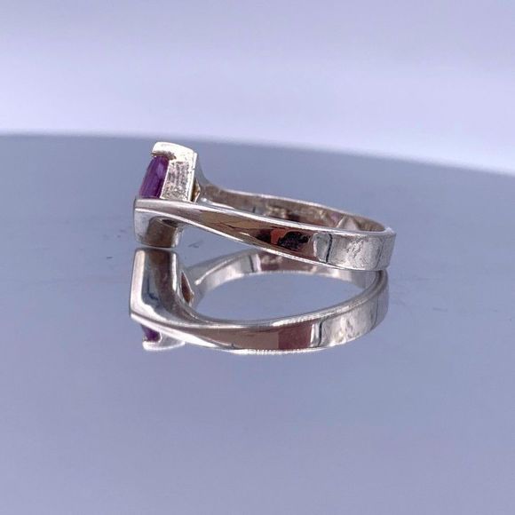 Vintage Sterling Silver Amethyst Bypass Ring - Asscher Cut - Picture 4 of 9